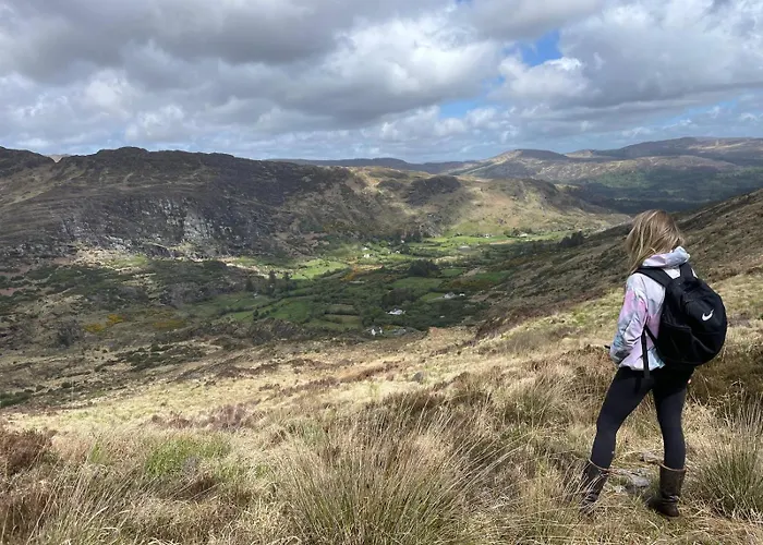 Little Heaven Shepherds Hut Luxe tent Glengarriff