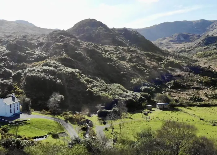 Little Heaven Shepherds Hut Glamping *